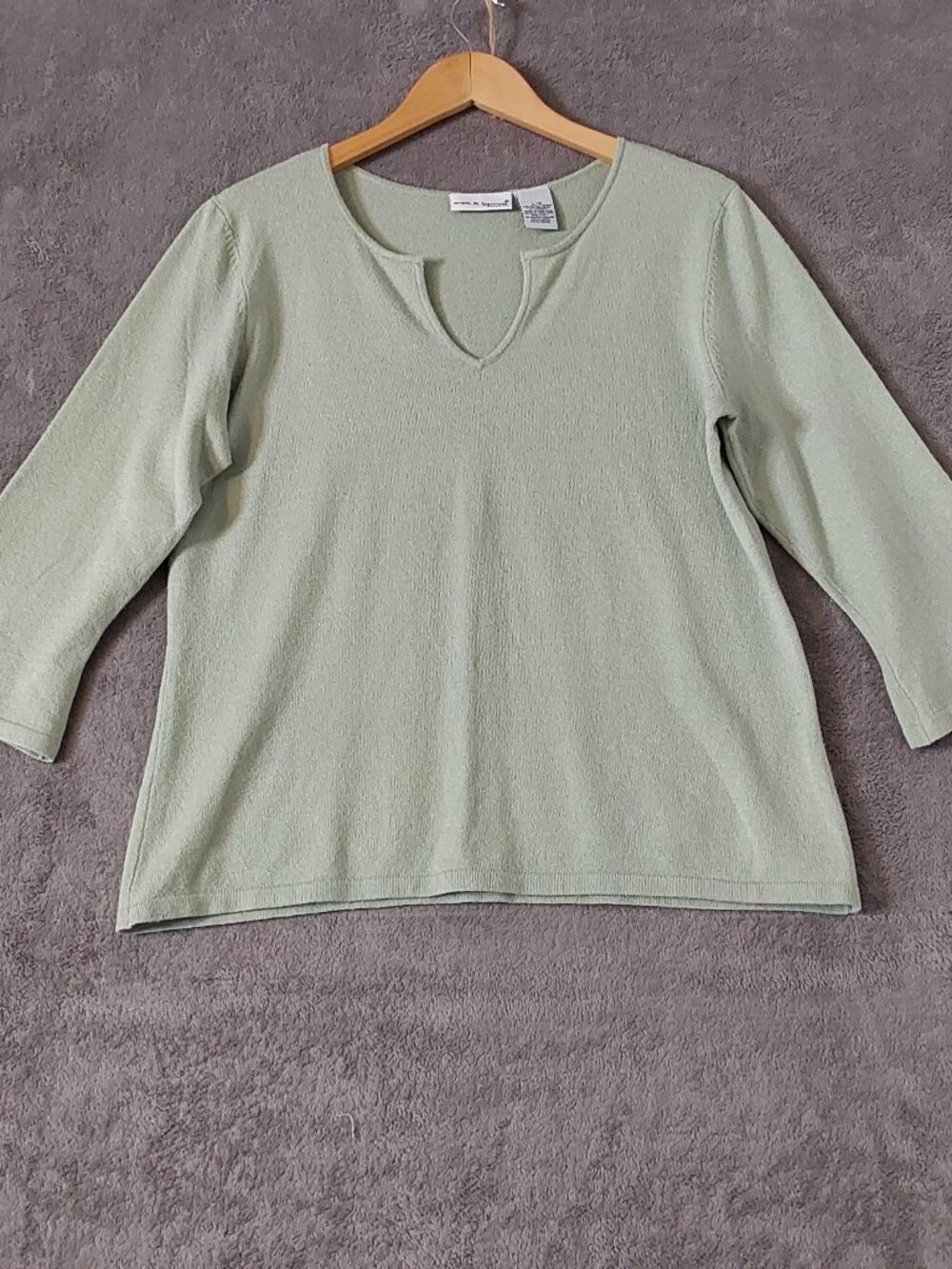 Croft & Barrow Stretch Women's Light Sage Green Knit Top Size Large 3/4 Sleeve